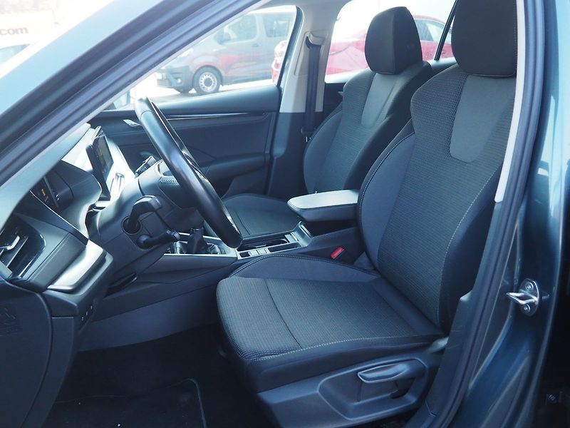 Škoda Octavia (2021) 2.0 TDI, Ambition, Navi - fotka 10 z 39