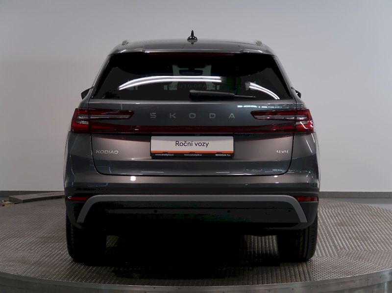 Škoda Kodiaq (2026) EXCLUSIVE 2.0TDI 142KW 4x4 DSG - fotka 9 z 49