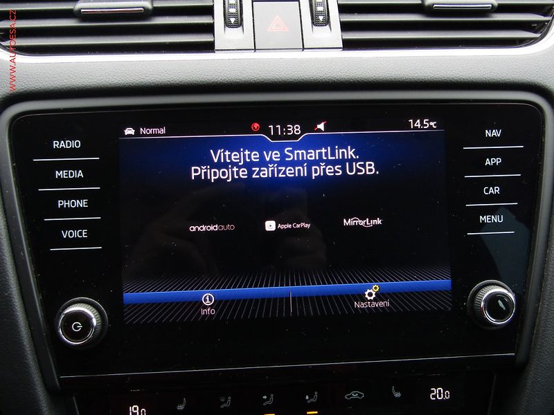 Škoda Octavia (2018) 2.0 TSi, RS245, navi, +ALU - fotka 20 z 24