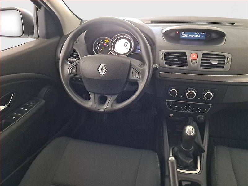 Renault Mégane (2011) 1.5 dCi, nová STK, servisované - fotka 7 z 15