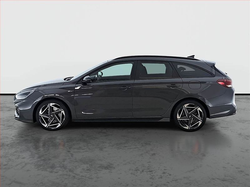 Hyundai i30 (2024) N-Line 1.5 T-GDI MHEV 48V - fotka 3 z 19