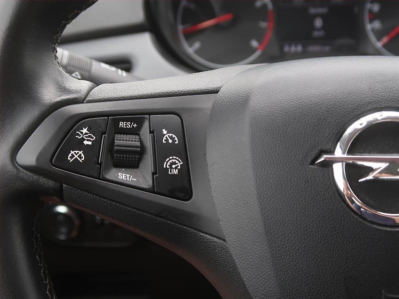 Opel Corsa (2017) 1.4 Turbo, Serv.kniha - fotka 14 z 16
