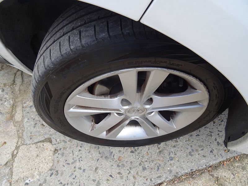 Renault Mégane (2011) 1.9DCi,96kW,S.kn,tažne,navi - fotka 23 z 23