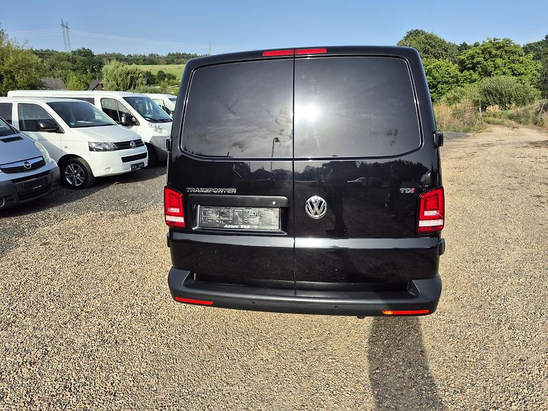 Volkswagen Transporter (2018) T6 110Kw Comfort  - fotka 13 z 33