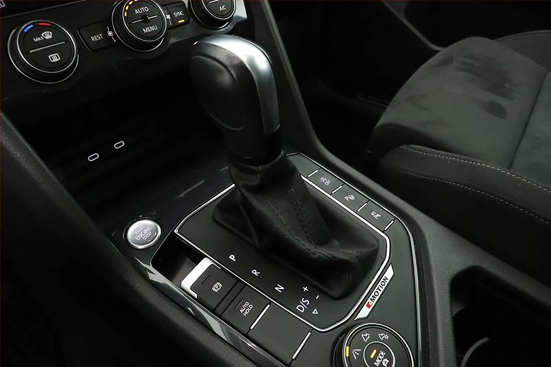 Volkswagen Tiguan Allspace (2021) 2.0 TDI - fotka 10 z 18