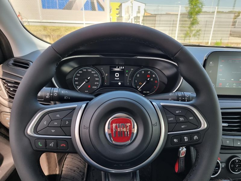 Fiat Tipo (2023) Tipo HB City Cross 1,5T AT-7 - fotka 15 z 18