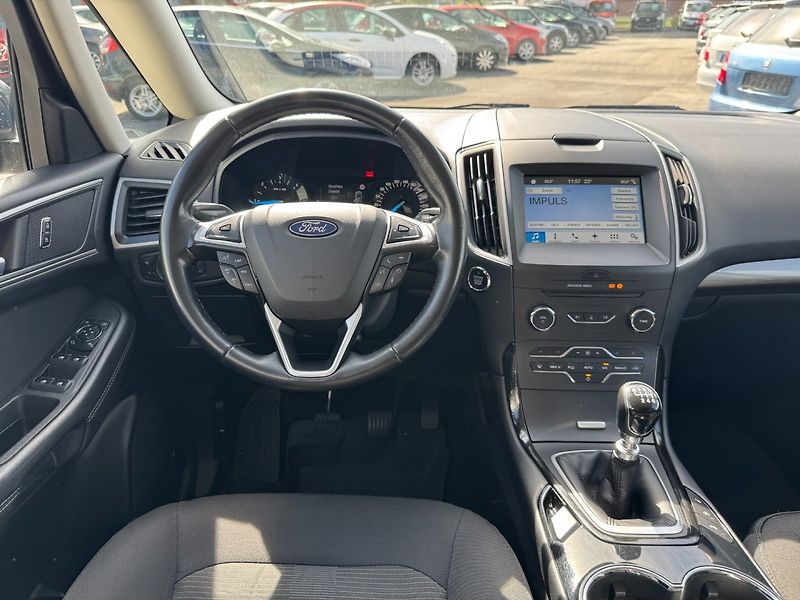 Ford Galaxy (2017) 2.0 TDCi Trend 110kW Man. - fotka 18 z 34