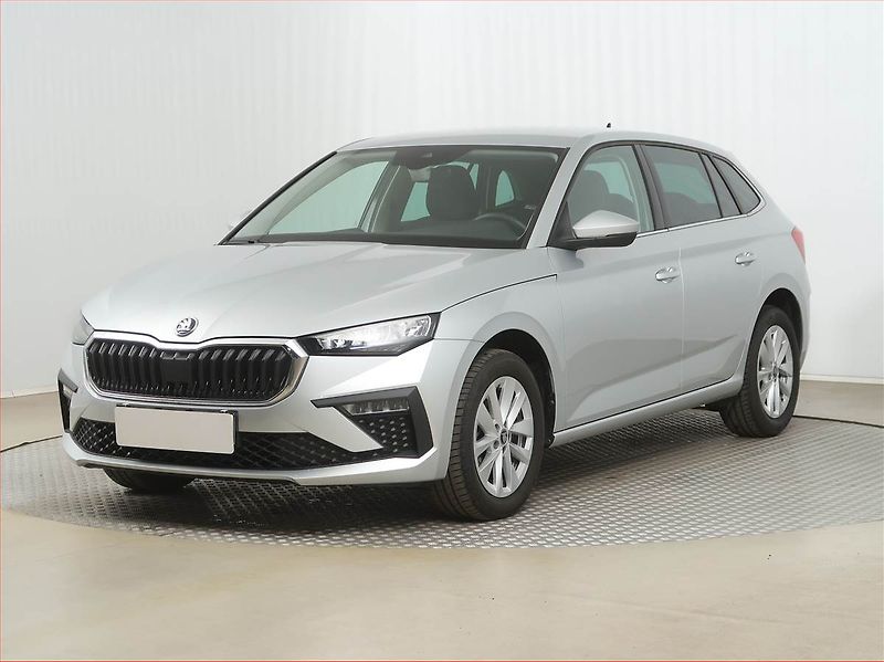 Škoda Scala (2025) 1.0 TSI, Top Selection, FullLe - fotka 2 z 15
