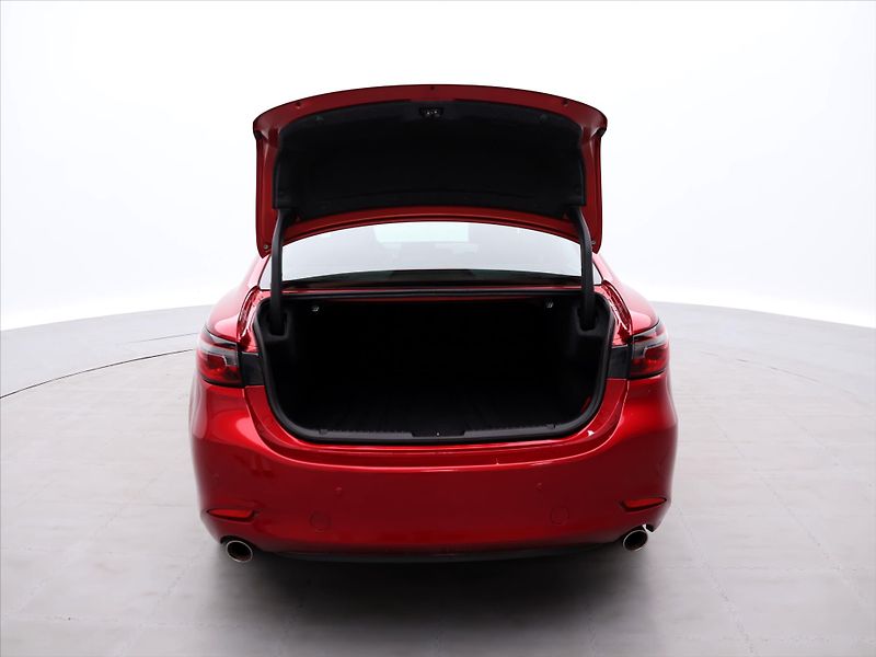Mazda 6 2,5 143kW Skyactive Revolution - fotka 9 z 44