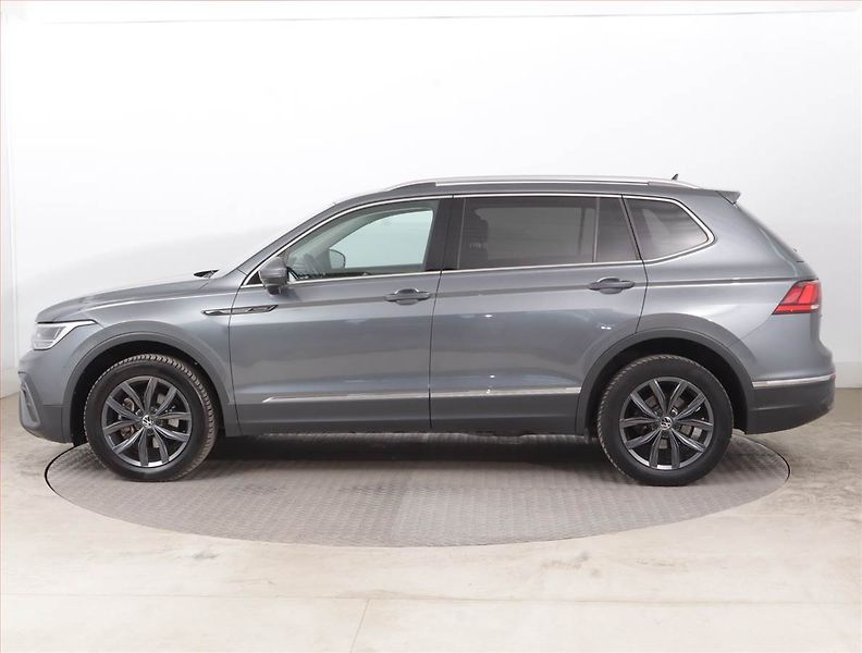 Volkswagen Tiguan Allspace (2022) Life 2.0 TDI - fotka 3 z 19