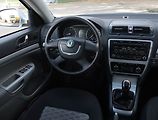 Škoda Octavia (2011) Ambiente Plus 2.0 TDI, Xenony - náhled 7