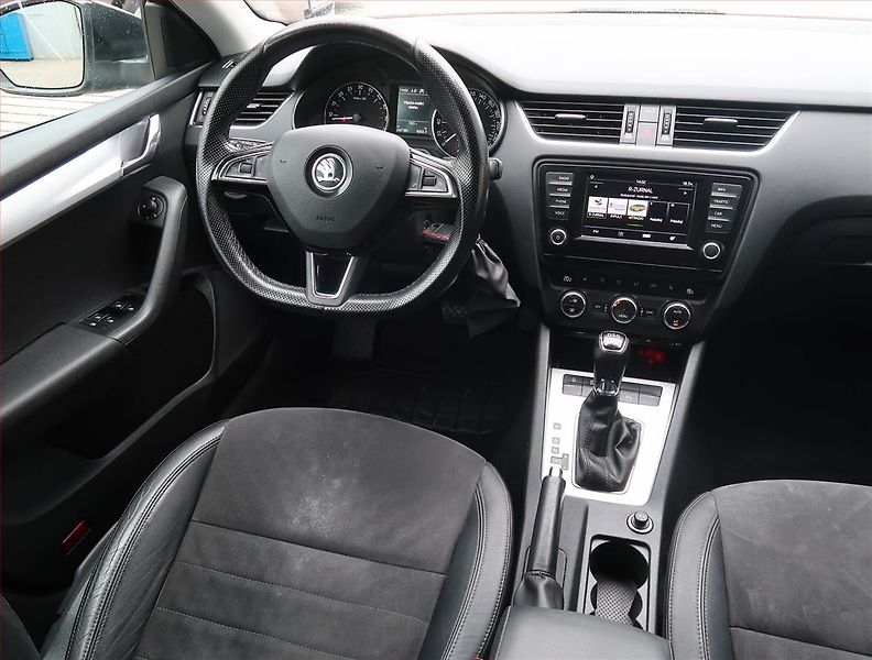 Škoda Octavia (2017) 2.0 TDI, Automat, Kůže, Navi - fotka 7 z 14