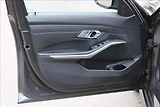 BMW Řada 3 320xd / M-PAKET / HUD / CZ - náhled 12