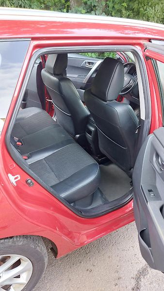 Toyota Auris (2014) Hybrid, Automat, Serv. knizka - fotka 7 z 13