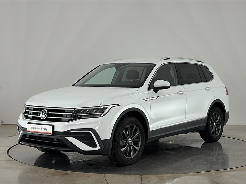 Volkswagen Tiguan Life DSG - fotka 1 z 30