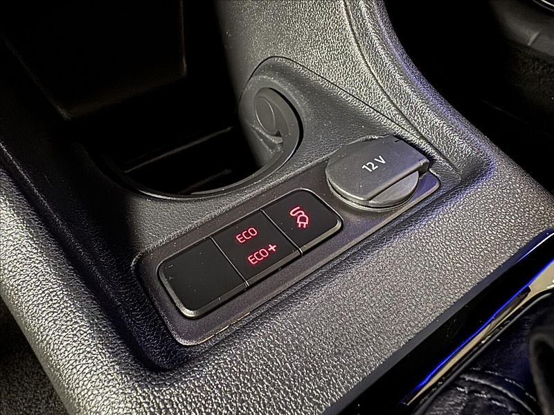 Volkswagen e-up! 61kW Style LED Kamera APP - fotka 41 z 45