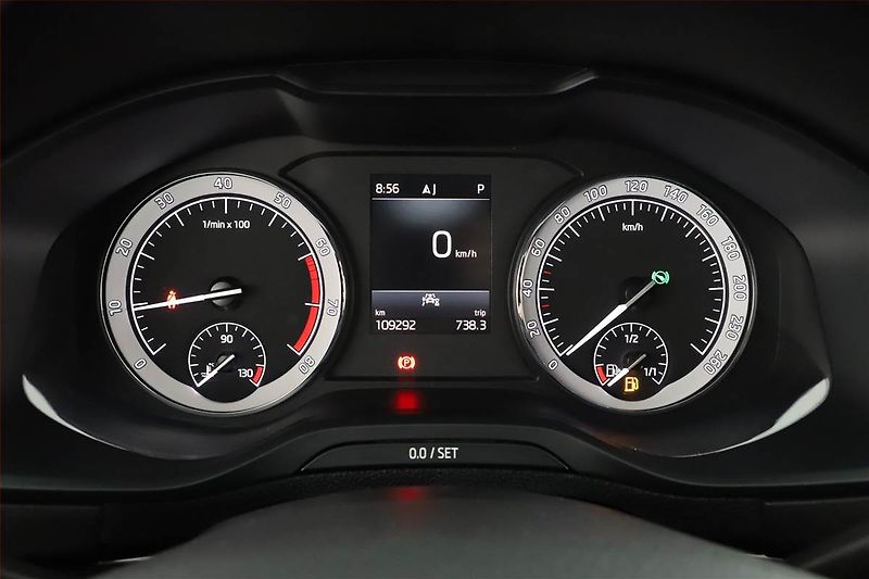 Škoda Karoq (2020) Sportline 1.5 TSI - fotka 10 z 16