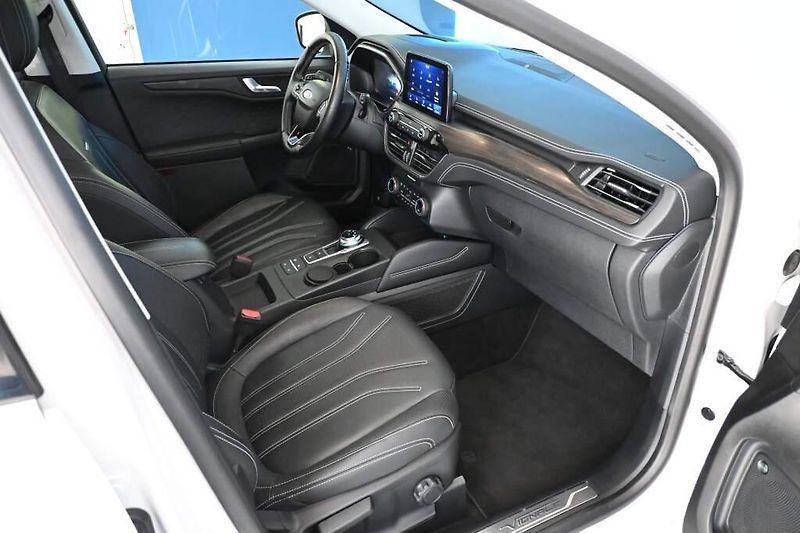 Ford Kuga (2021) 2.5 VIGNALE VIRTUAL LED ACC BO - fotka 10 z 48