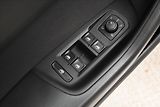 Volkswagen Passat 2,0 TDI 110kW DSG Business Zár - náhled 26