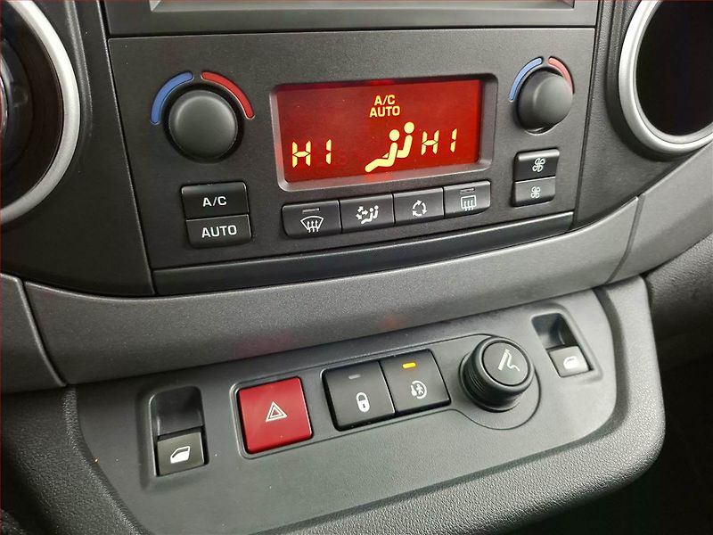 Citroën Berlingo (2018) XTR 1.6 BlueHDi, 5Míst - fotka 15 z 17