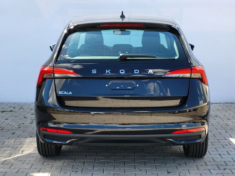 Škoda Scala Classic 1,5TSI 110kW - fotka 6 z 27