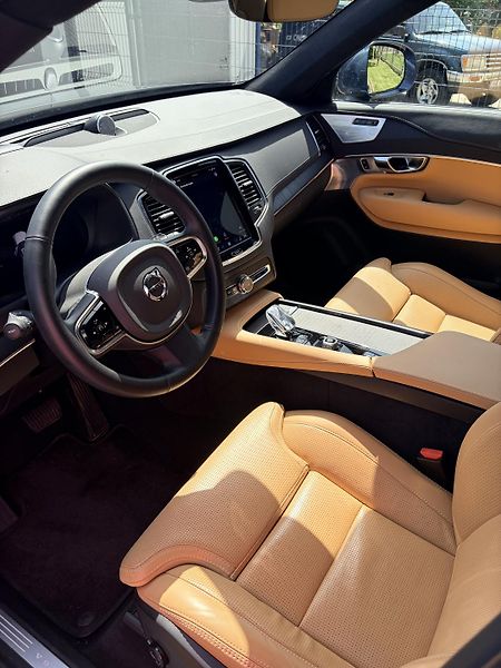 Volvo XC90 (2024) XC90 II B5,AWD Bright ultra  - fotka 12 z 15