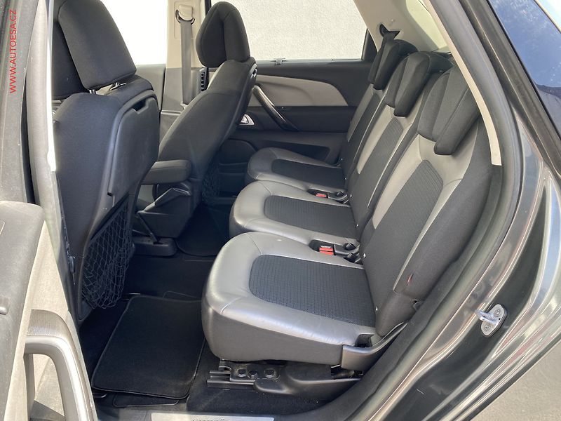 Citroën C4 Picasso (2014) 1.6 HDi, Exclusive, panor - fotka 14 z 18