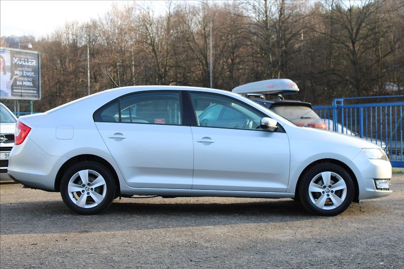 Škoda Rapid 1,4 TDI  NOVÉ V ČR - fotka 4 z 32