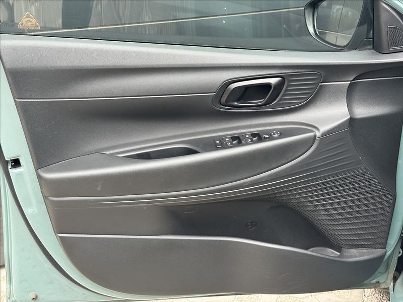 Hyundai i20 1,2 i WAVE ZÁRUKA ČR DPH - fotka 25 z 28