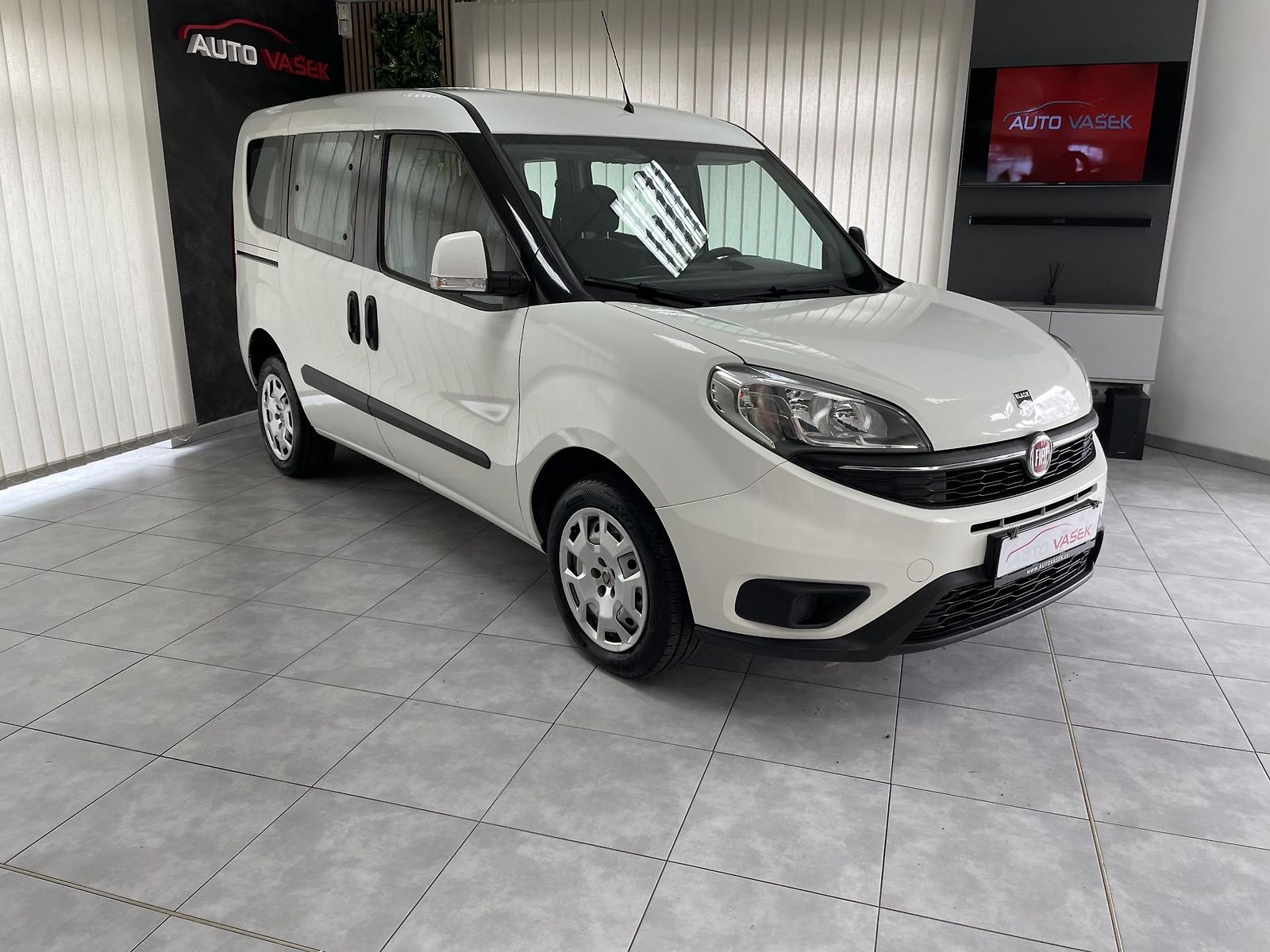 Fiat Dobló 1.6 MJT ČR AC DPH SERVISKA