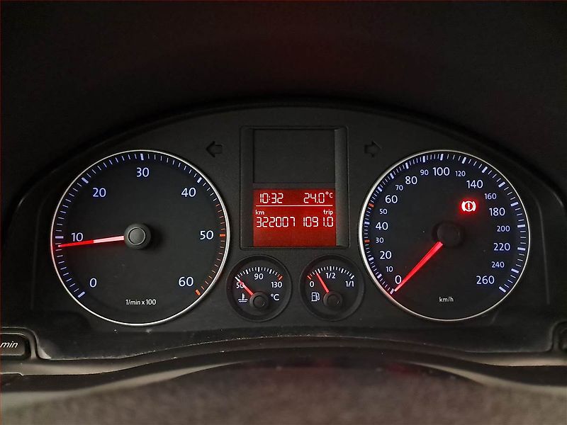 Volkswagen Golf (2008) 1.9 TDI, nová STK - fotka 11 z 16