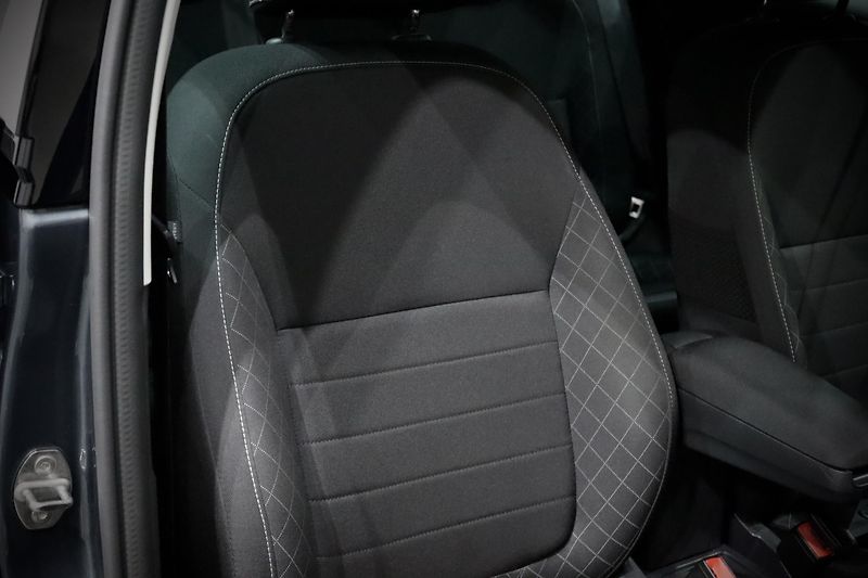 Škoda Fabia 3 1.0 TSI 81 kW - fotka 18 z 35