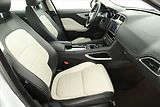 Jaguar F-Pace (2017) 20d AWD, 4X4, Automat, ČR - náhled 7