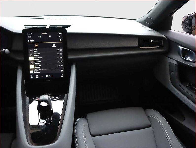 Polestar 2 (2022) Long Range 1 Motor, SoH 96% - fotka 8 z 22