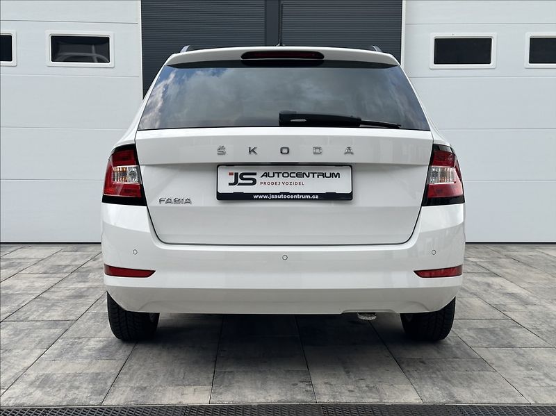 Škoda Fabia 1,0 TSI 95PS  Ambition Top - fotka 9 z 54