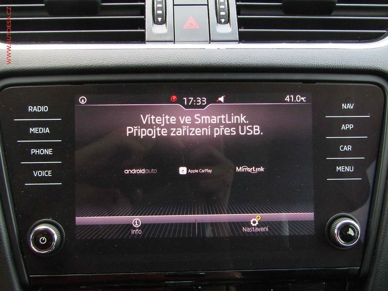 Škoda Octavia (2017) 1.6 TDi, Ambiente, DSG, panor - fotka 18 z 21