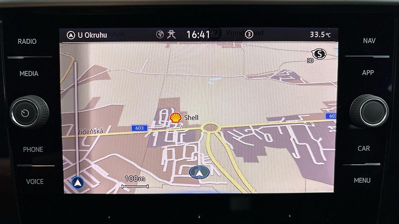 Volkswagen Arteon 2.0 TDI DSG R-Line Shooting Br - fotka 28 z 28