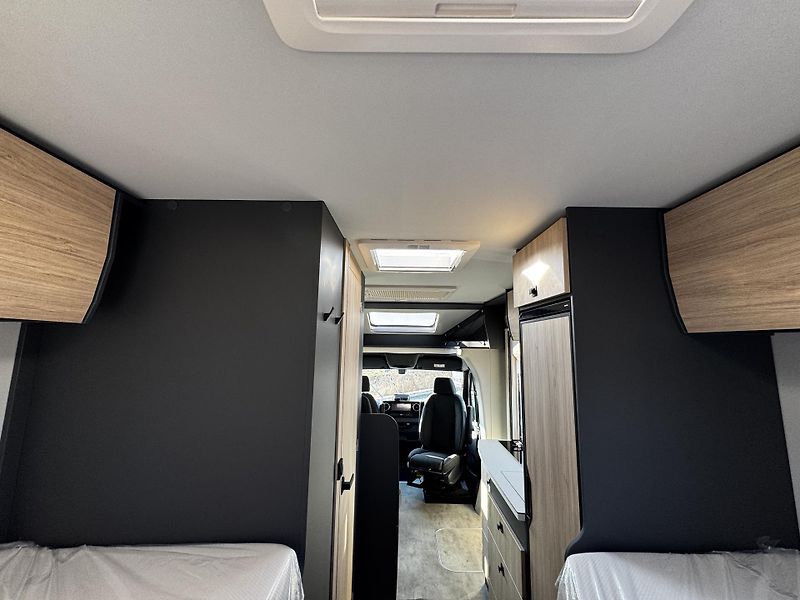 Frankia (2026) NEO MT 7GDK - MB 2,0l/170 HP - fotka 50 z 62