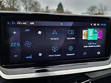 Peugeot 2008 1.2 PureTech 130k AUTOMAT - náhled 15