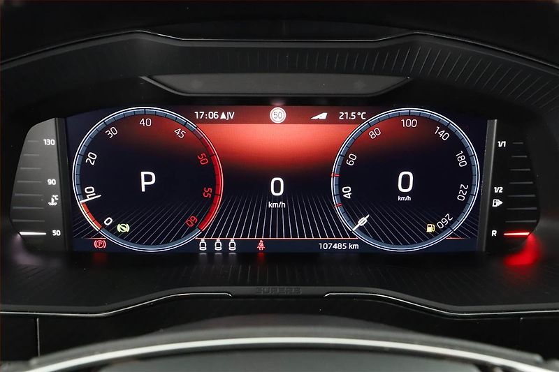 Škoda Superb (2022) Sportline 2.0 TDI - fotka 9 z 21