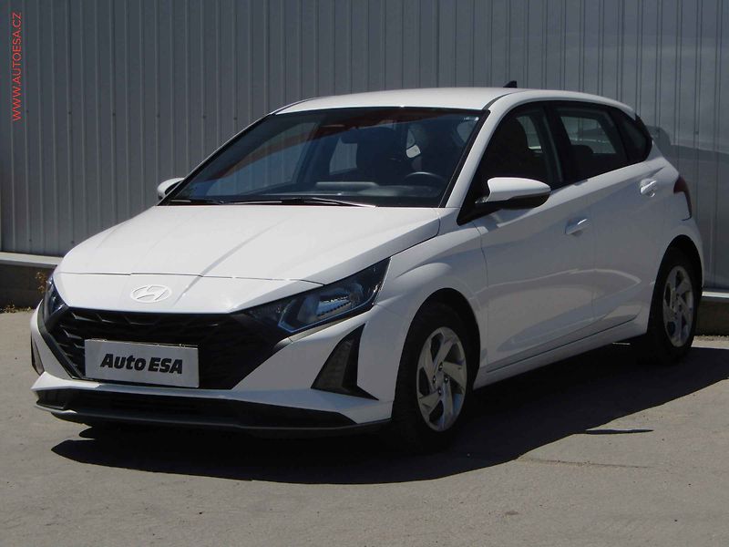 Hyundai i20 (2024) 1.2i, 1.maj,ČR, AC, navi - fotka 3 z 22