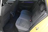 Volkswagen Golf 2,0 TDI 110 kW Life Záruka až - náhled 14