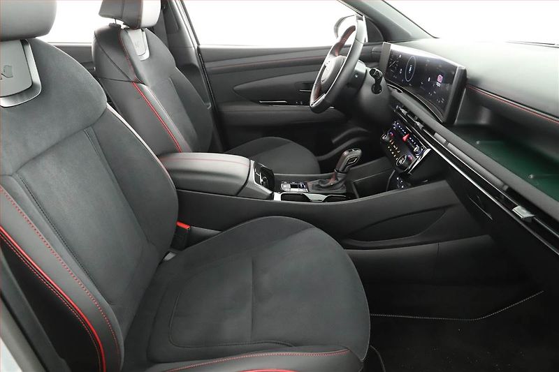 Hyundai Tucson (2025) N-Line 1.6 T-GDI 48V MHEV - fotka 7 z 19