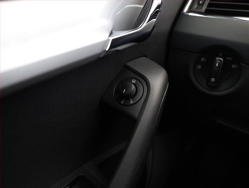 Škoda Octavia (2016) Style 2.0 TDI, Automat - fotka 17 z 19