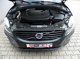 Volvo XC60 2.4 D5 R-Design AWD A/T Navi - náhled 14
