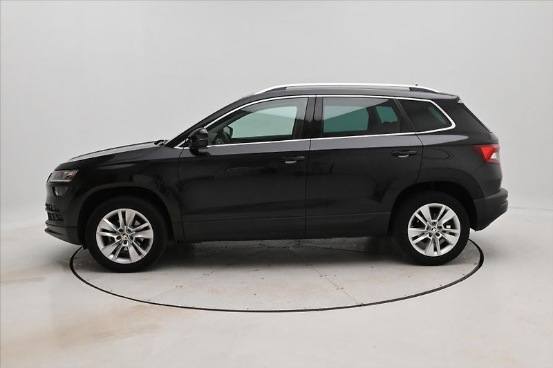 Škoda Karoq 1,5 TSI 110 kW DSG STYLE Záruk - fotka 8 z 32