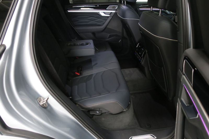 Volkswagen Touareg (2026) NEW Final Edition R Line 210kW - fotka 33 z 40