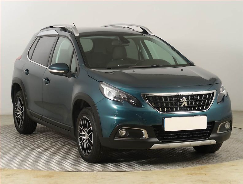 Peugeot 2008 (2018) 1.2 PureTech, Serv.kniha, Kůže - fotografie inzerátu