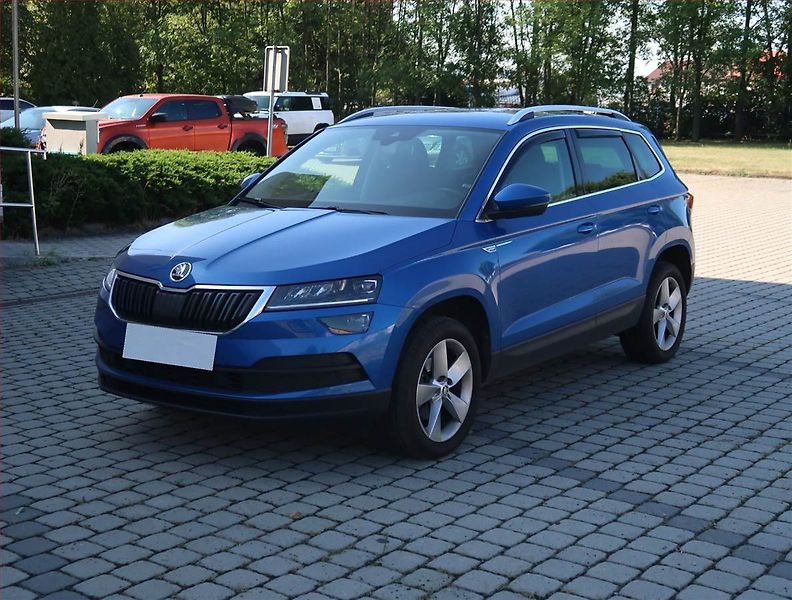 Škoda Karoq (2020) 1.5 TSI, Automat, Serv.kniha - fotka 2 z 19