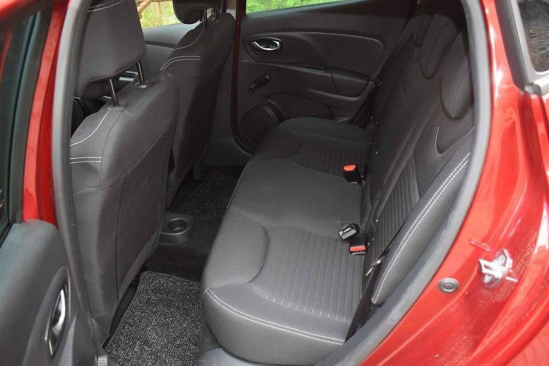 Renault Clio je vhodným společníkem pro mladší i starší páry
